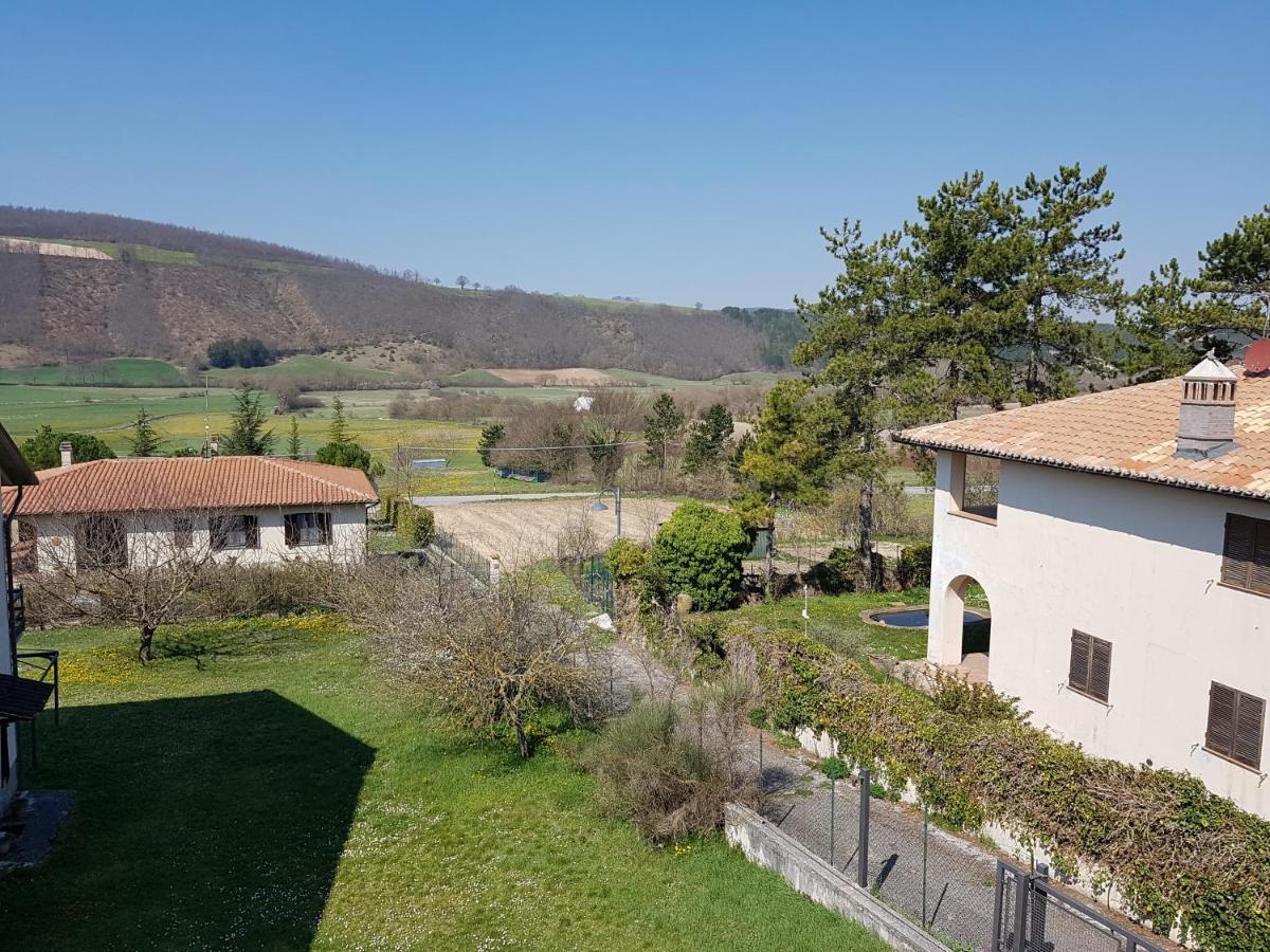 Mille Papaveri Rossi Casa Di Angela Serravalle di Chienti Exterior photo