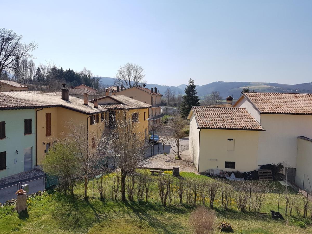 Mille Papaveri Rossi Casa Di Angela Serravalle di Chienti Exterior photo