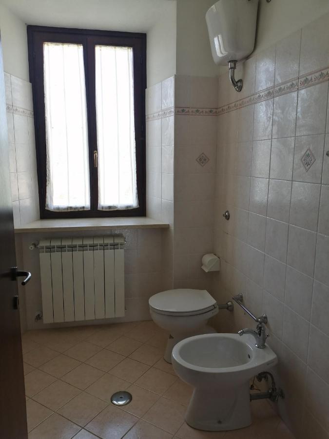 Mille Papaveri Rossi Casa Di Angela Serravalle di Chienti Exterior photo